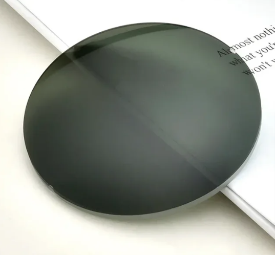 Hewei Single Vision Polarized Lenses Lenses Hewei Lenses 1.56 Green Hyperopic ( Plus Makes Objects Bigger)
