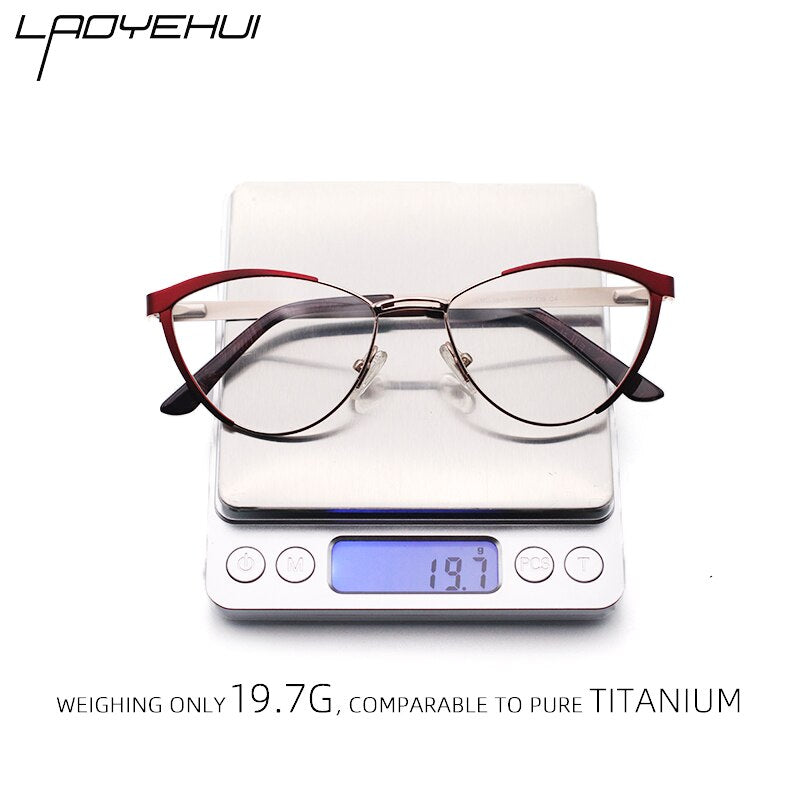 Laoyehui Women's Eyeglasses Cat Eye Alloy Frame 5821 Full Rim Laoyehui