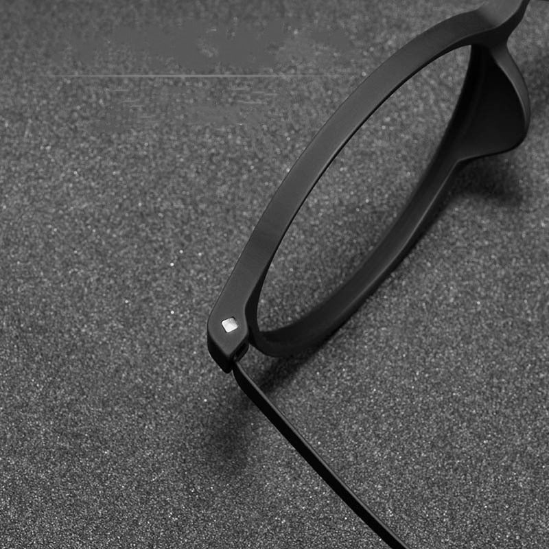 Gmei Unisex Full Rim TR 90 Titanium Alloy Round Frame Eyeglasses3050 Full Rim Gmei Optical