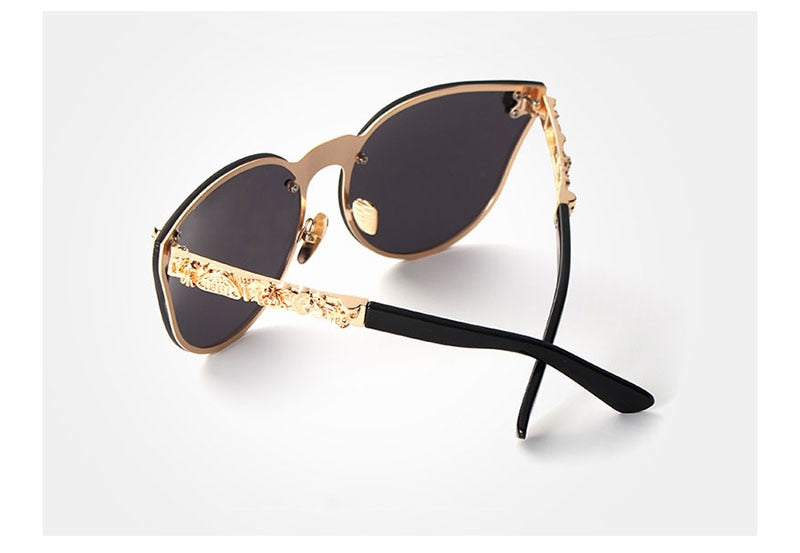 Oley Luxury Brand Women Gothic Mirror Sunglasses Skull Frame Metal Temple Y7001 Sunglasses Oley