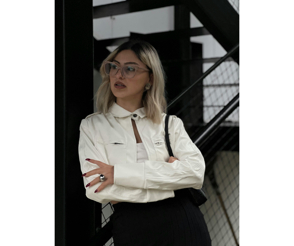 Cat Eye Glasses: A Fashion Must-Have