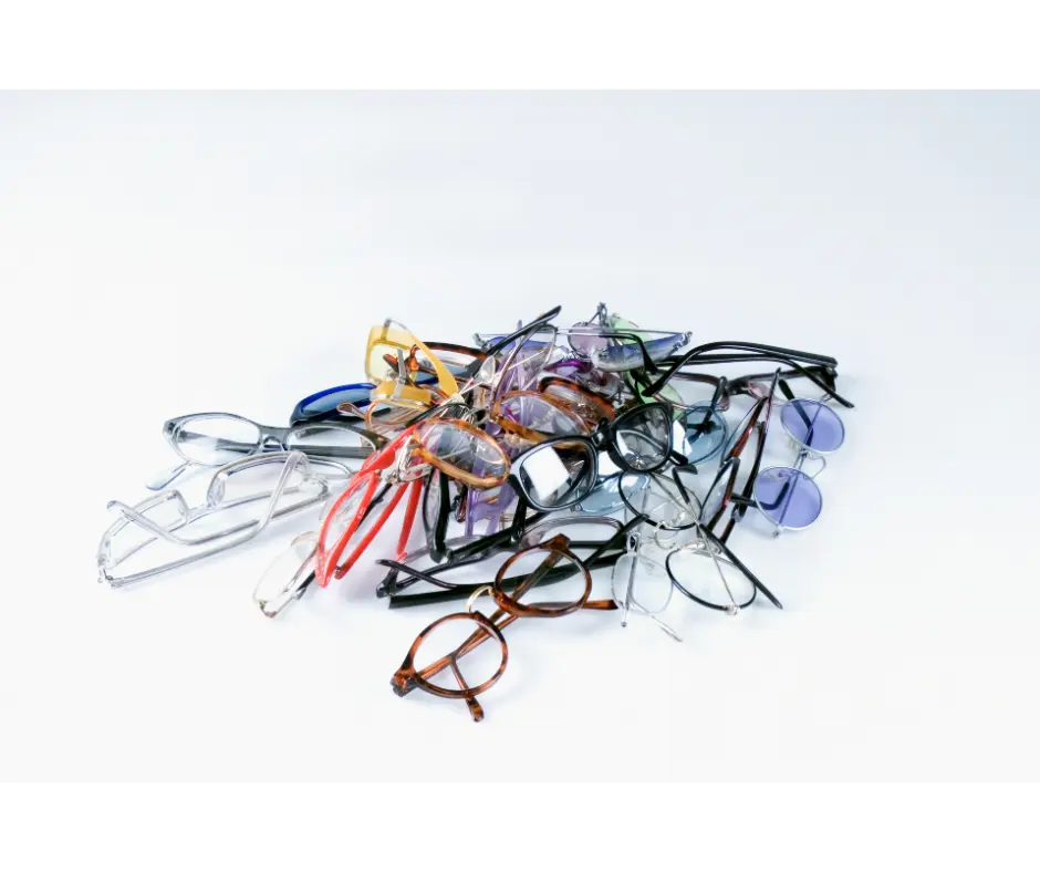 Frame Metals: Exploring Materials and Features FuzWeb