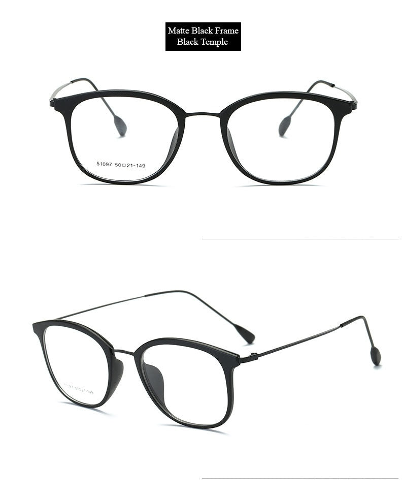 Chashma Unisex Full Rim Square Tr 90 Titanium Eyeglasses 851097.
