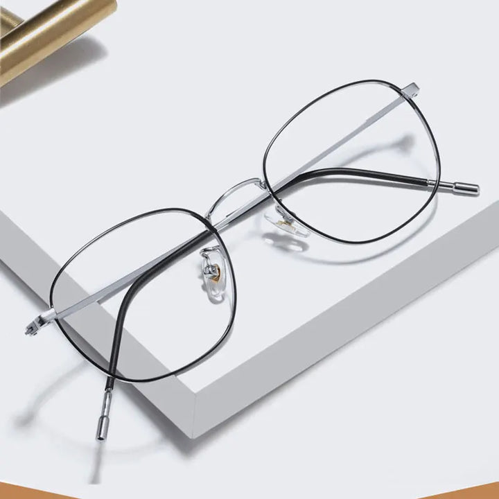 Hotony Unisex Full Rim Round Beta Titanium Prescription Eyeglasses 8822X size chart