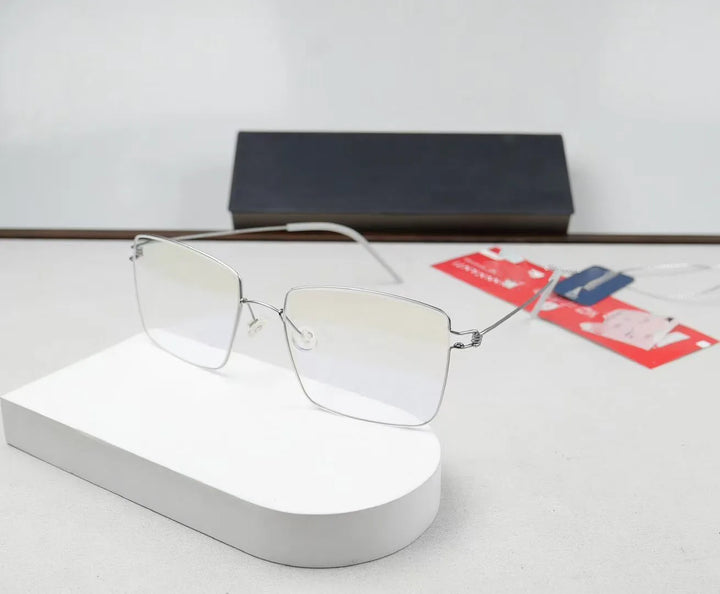 Bobbie Unisex Full Rim Square Screwless Titanium Eyeglasses 544218