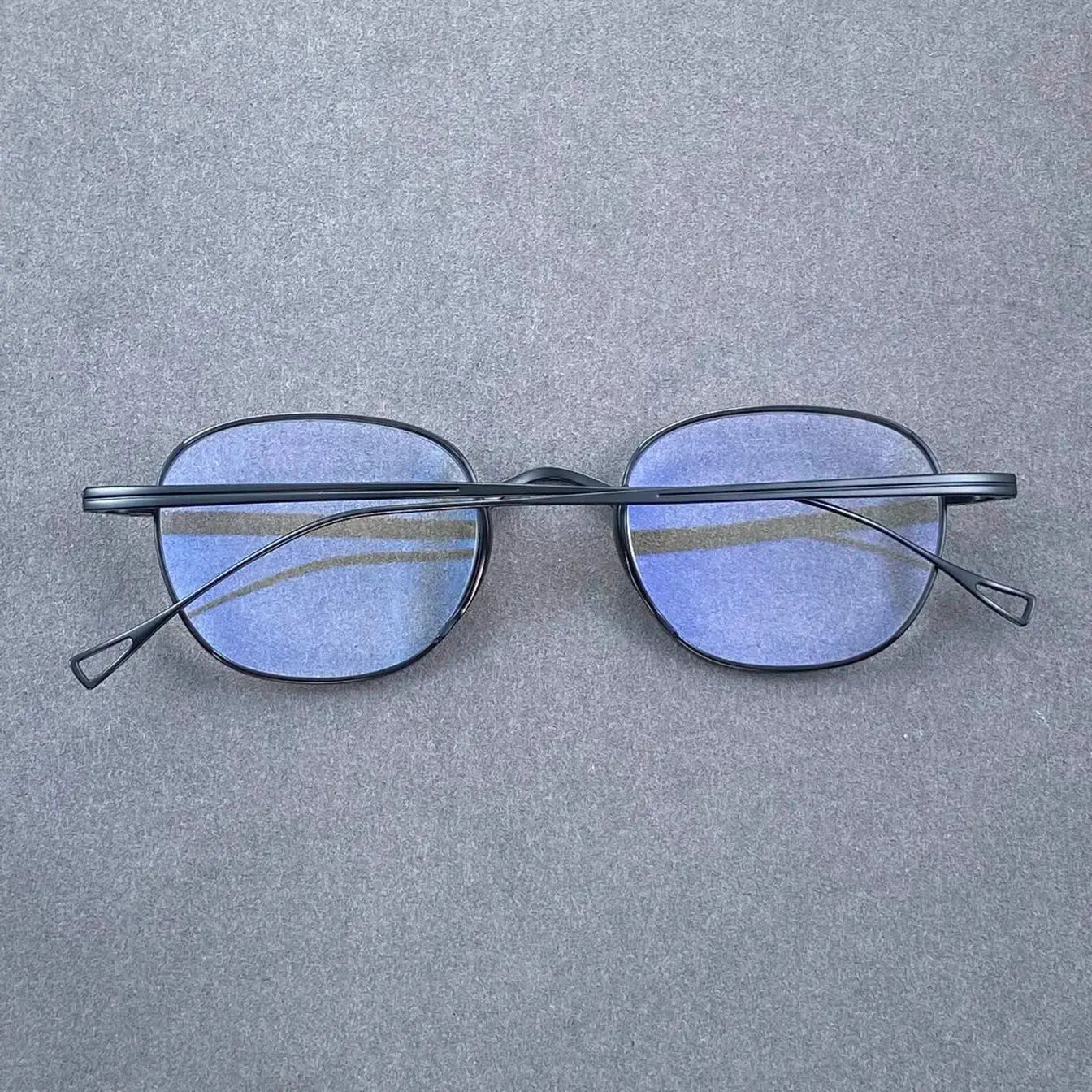 Bobbie Full Rim 101400 Unisex Polygon Square Titanium Frames — view 1 | Bobbie at FuzWeb