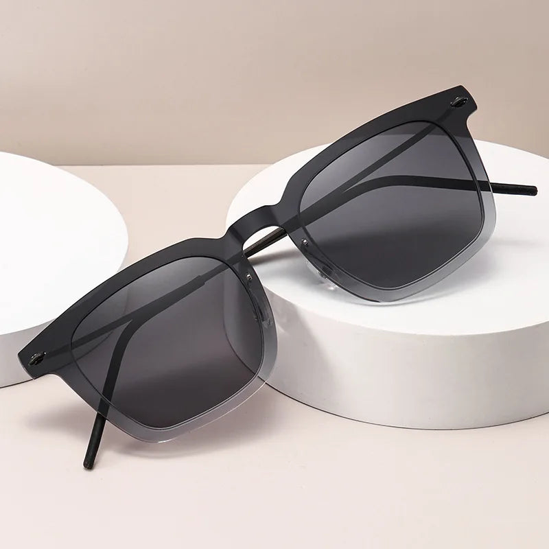 Black Mask Unisex Full Rim Square Titanium Acetate Sunglasses 638346