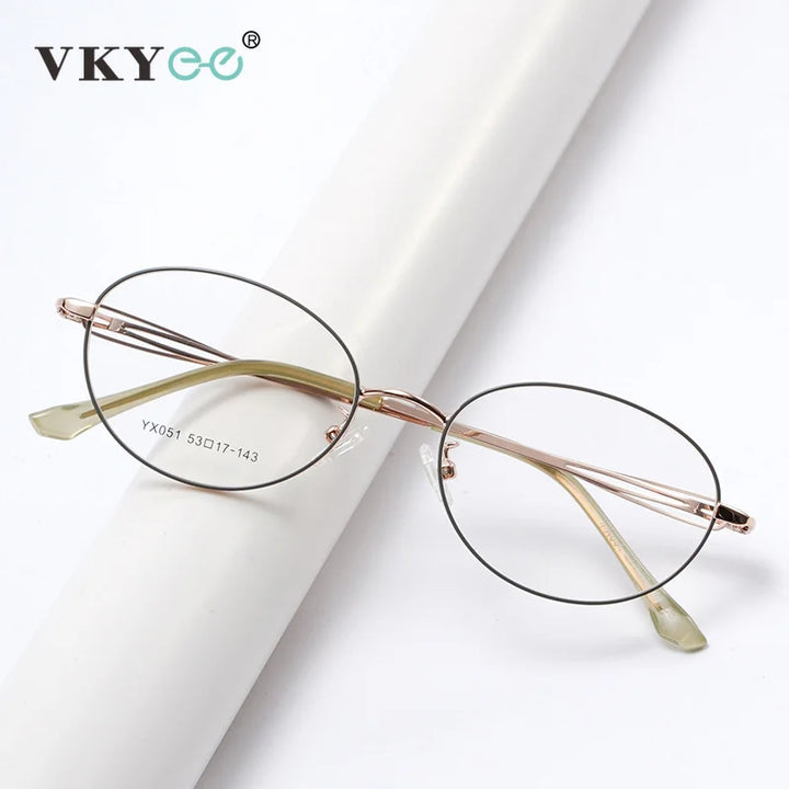 Vicky Women&