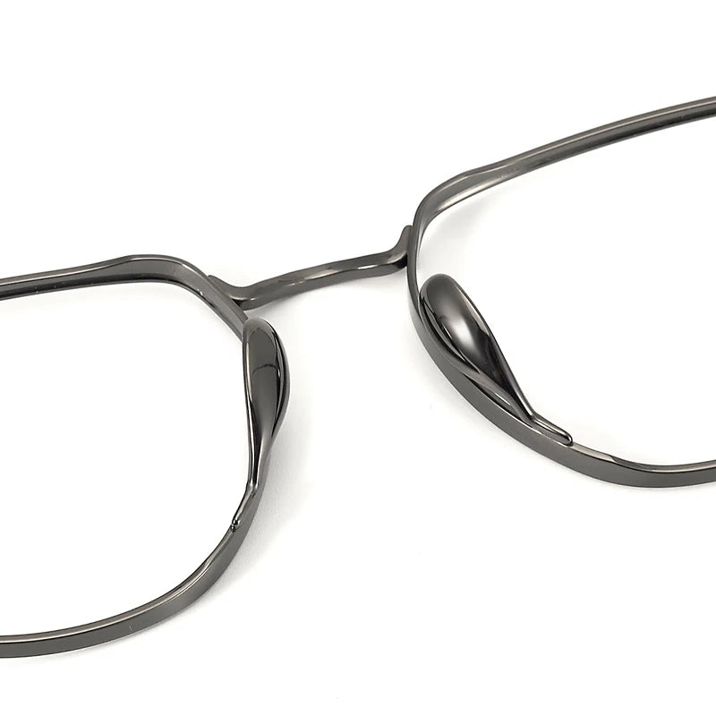 Muzz 3004 women's titanium prescription eyeglasses — view 8
