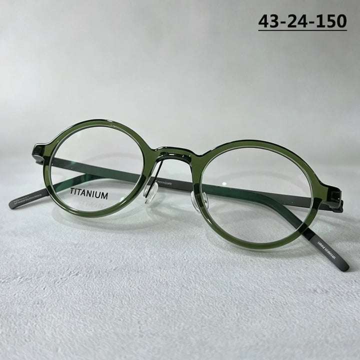 Bobbie Unisex Full Rim Round Titanium Eyeglasses 1810