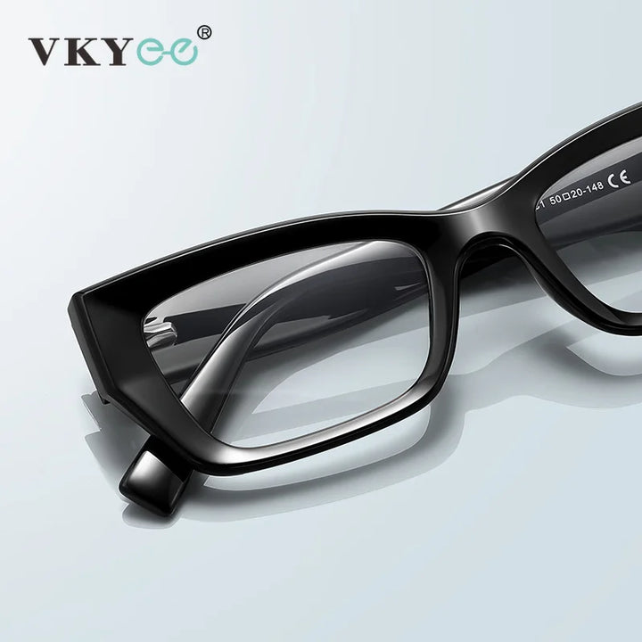 Vicky Women&