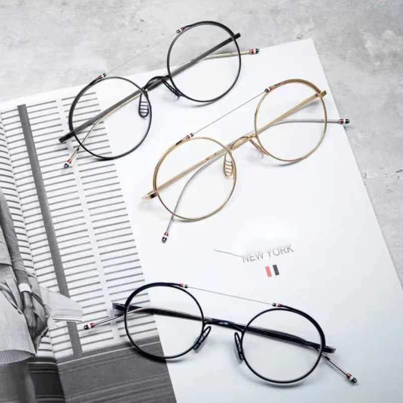 Bobbie Unisex Full Rim Round Double Bridge Titanium Eyeglasses 910910