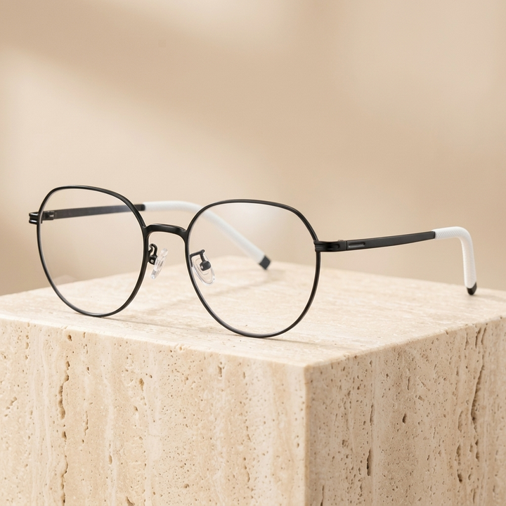 Chashma Ottica Unisex Full Rim Titanium Prescription Eyeglasses 460 — view 5 | Chashma Ottica at FuzWeb