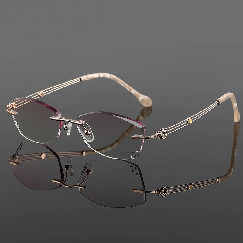 Chashma Women&