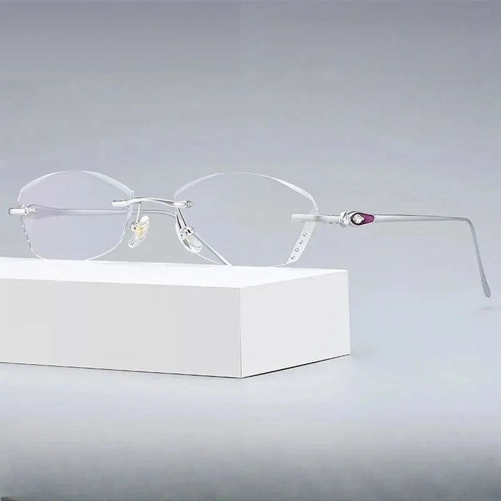 Chashma Women&