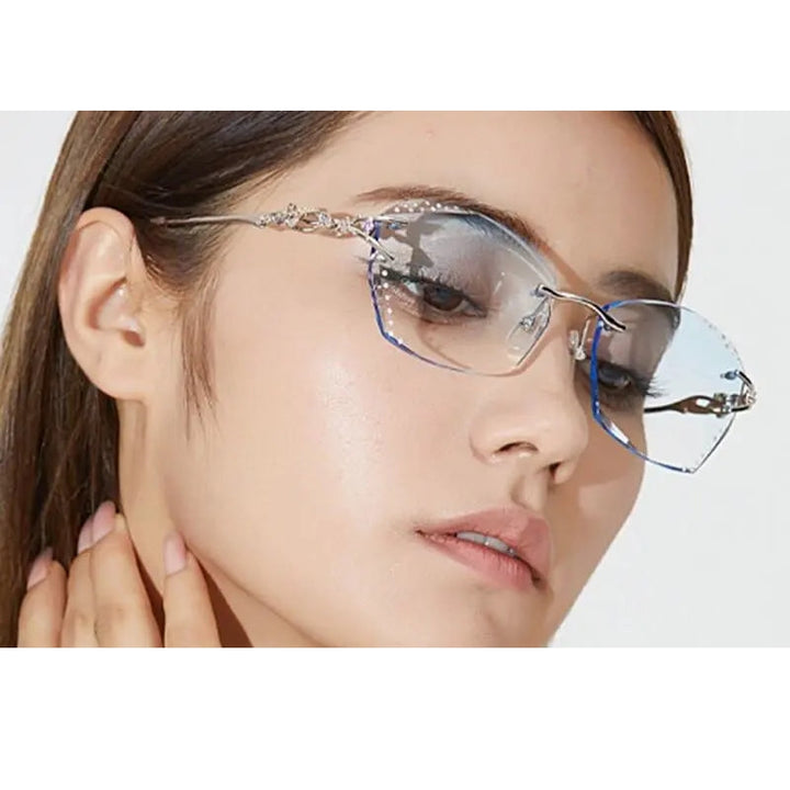Chashma Women&