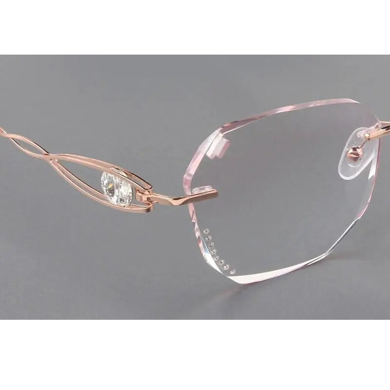 Chashma Women&