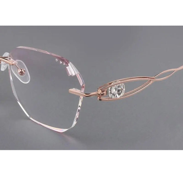 Chashma Women&