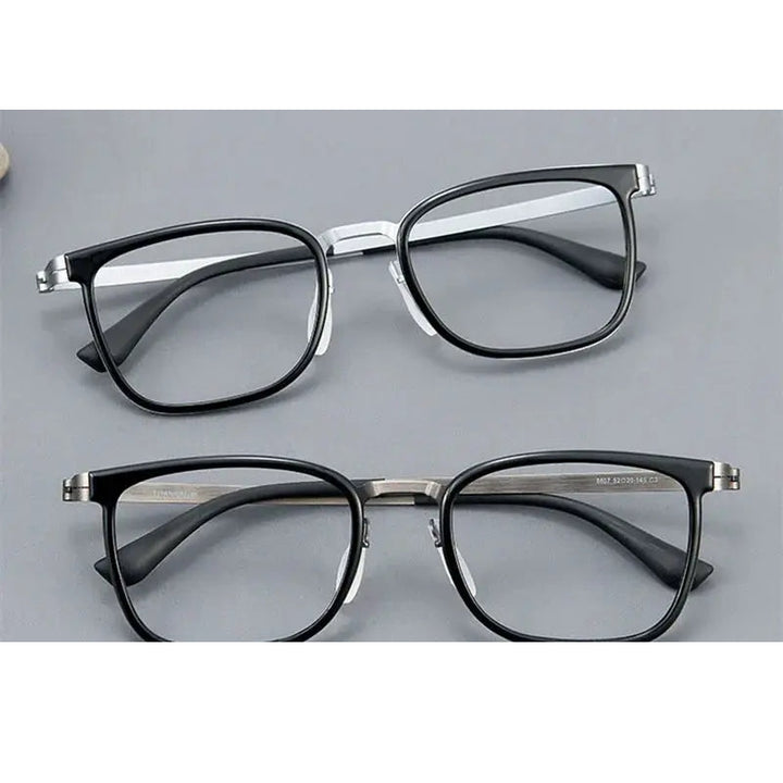 Chashma Unisex Full Rim Square Titanium Tr 90 Eyeglasses 8807