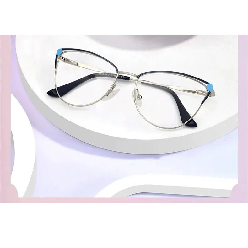 Chashma Women&