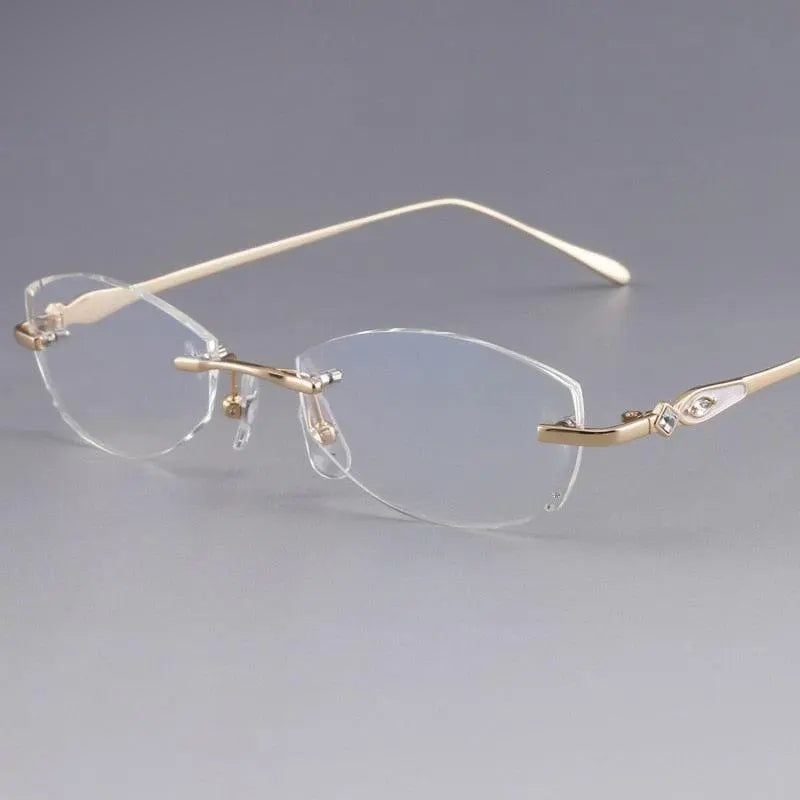Chashma Women&