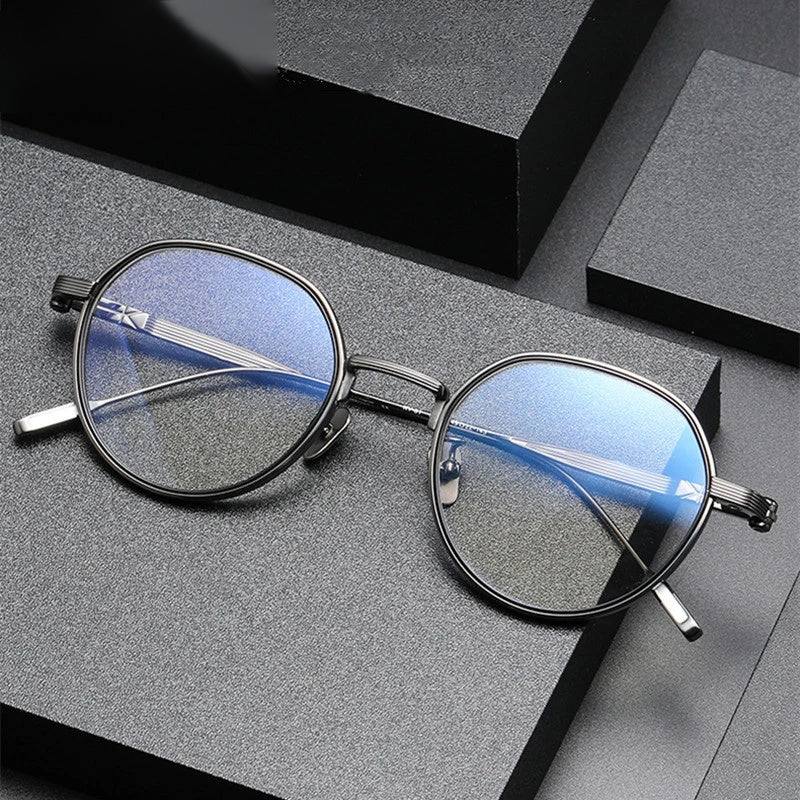 Chashma Unisex Full Rim Flat Top Round Titanium Eyeglasses 581161 — view 1 | Chashma at FuzWeb