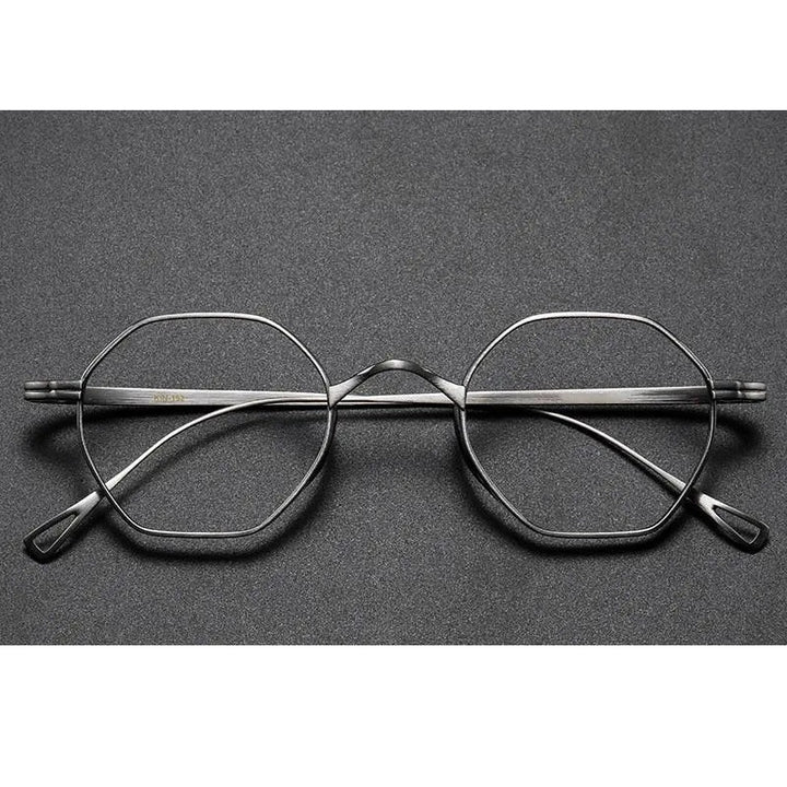 Oveliness Unisex Full Rim Irregular Round Titanium Eyeglasses Ol1y52