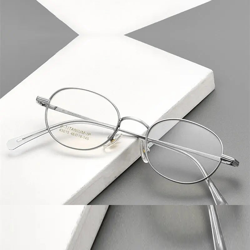 Chashma Ottica Unisex Full Rim Small Round Titanium Eyeglasses 5015