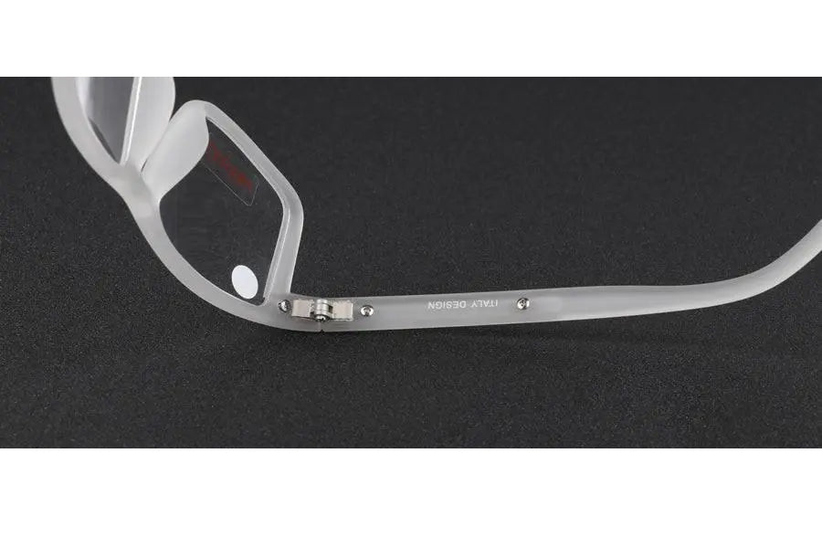 Chashma Unisex Full Rim Square Titanium Tr 90  Reading Glasses 1356