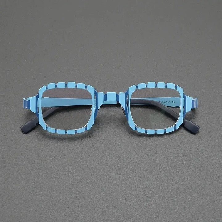 Nobler Women&