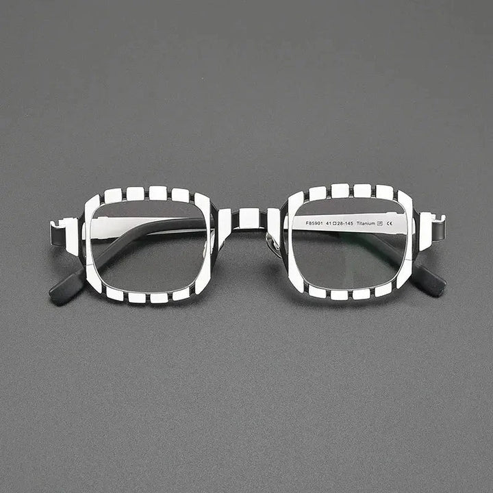 Nobler Women&