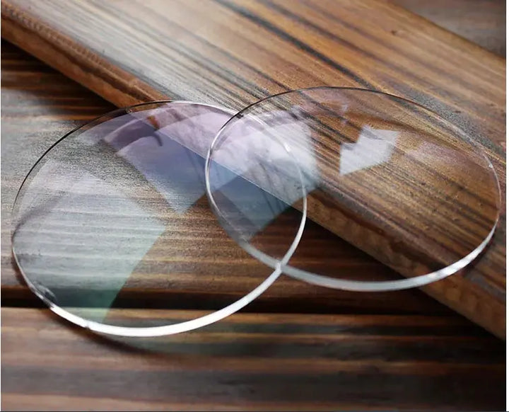 BCLEAR 1.56 Index Aspheric Photochromic Anti-Blue Myopic Lenses Color Gray.